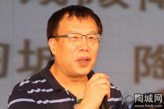 佛山陶瓷协会秘书长尹虹