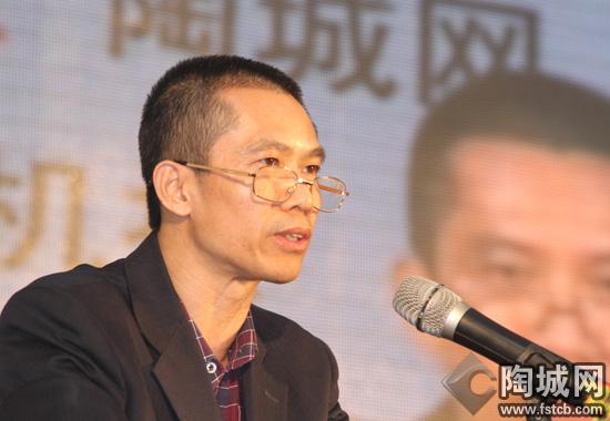 佛山市远泰陶瓷化工有限公司董事长     巫汉生先生