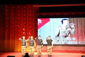 新媒体产业园迎新party之《龙腾虎跃》