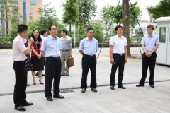 广东省政协常委谢悦新一行来新媒体园调研